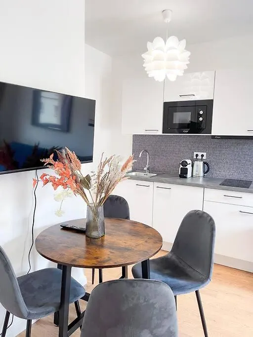 Suite Crystal 404 Prague Apartment